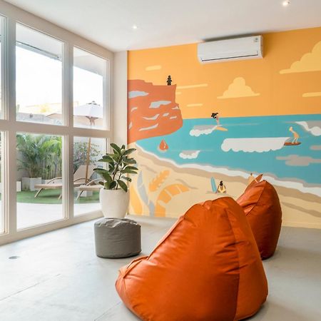 Bali Bustle Sunset Coliving And Coworking Space Legian  Exterior photo